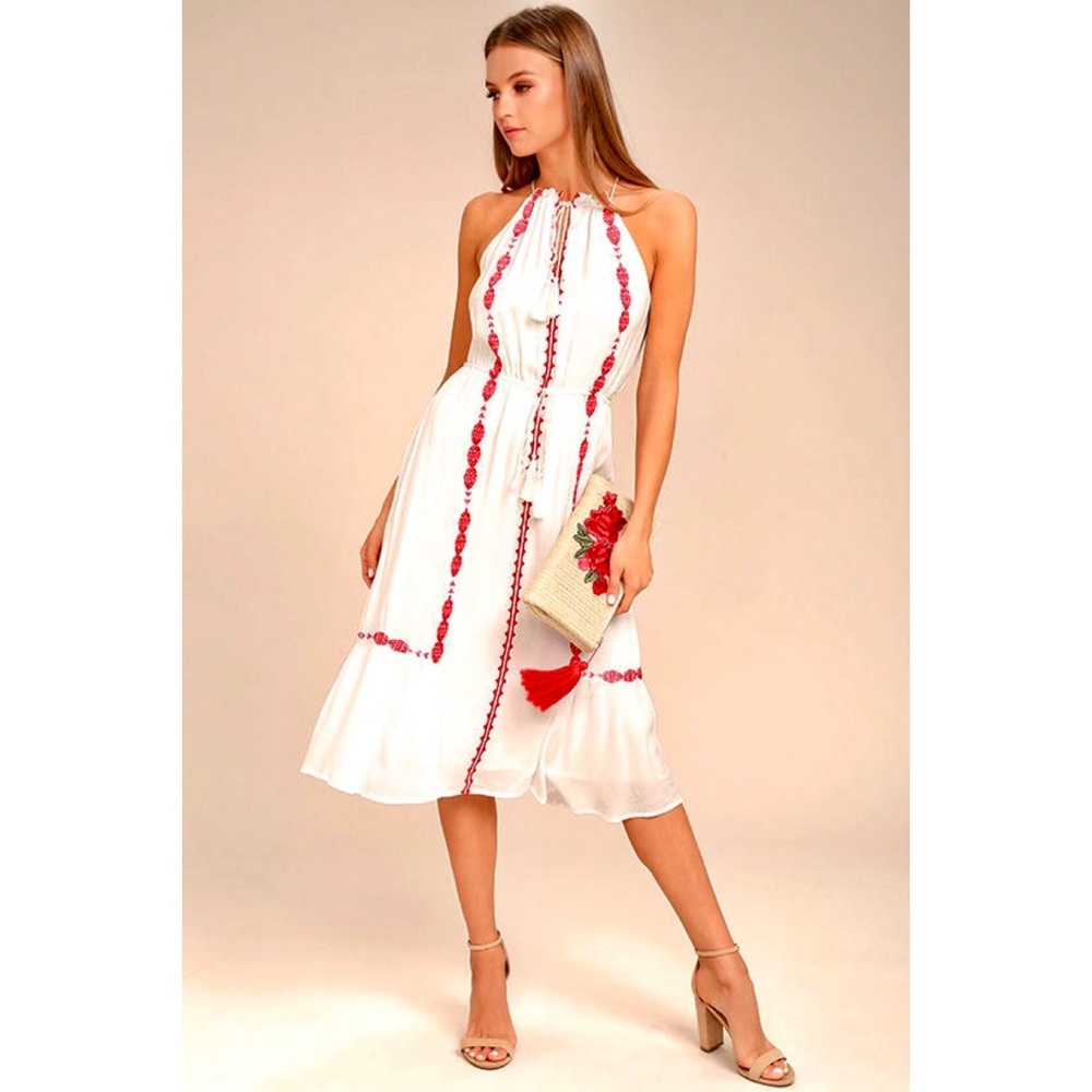 Lulu’s Boho Embroidered Halter Neck Midi Dress - Picture 2 of 9